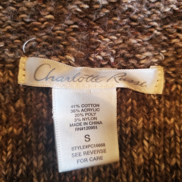 Sweater - Picture 3 of 3